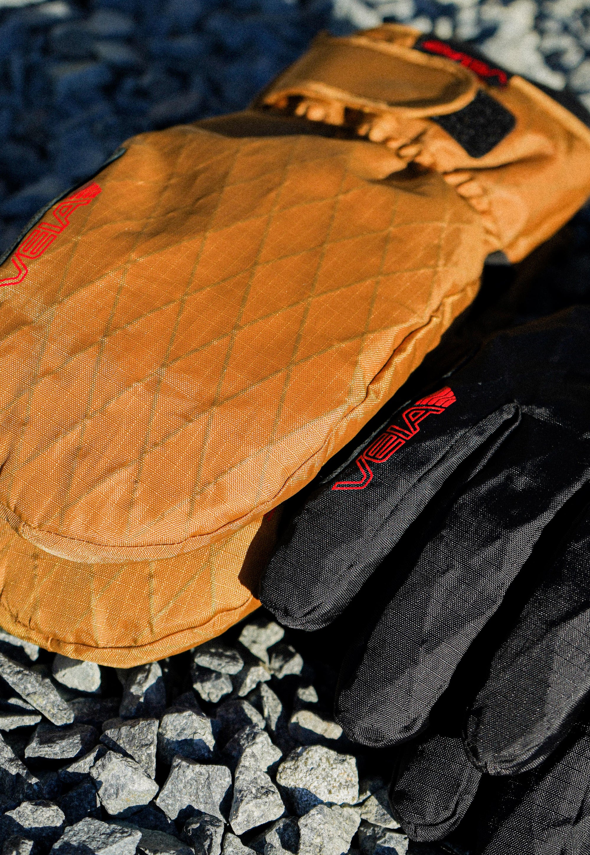 Pro Crest Mitt - Dune