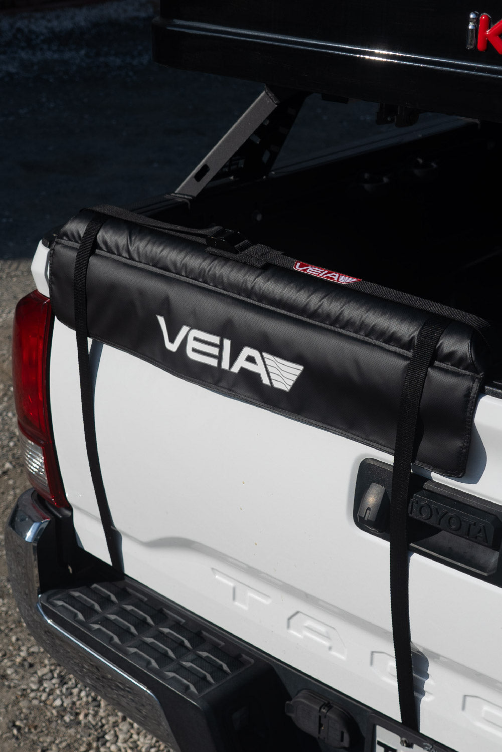 VEIA Tailgate Truck Pad – VEIA Supplies